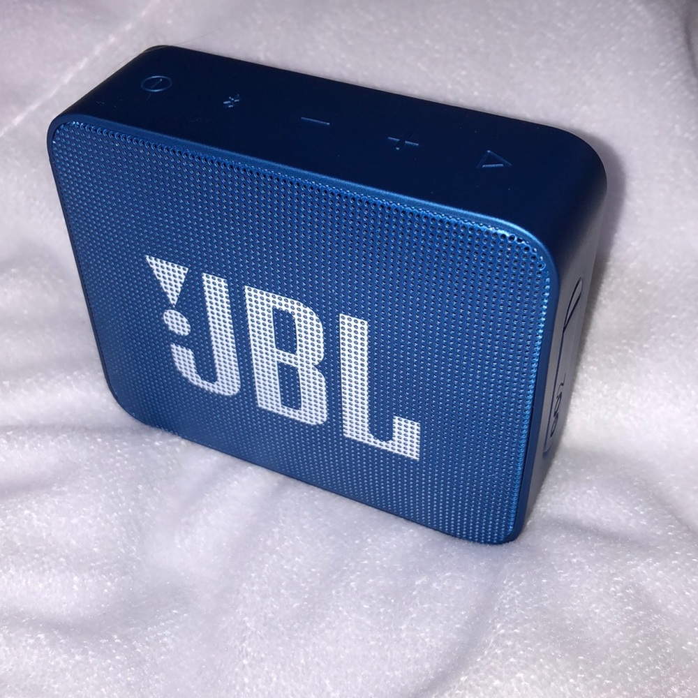 JBL GO 2 Portable Bluetooth Speaker